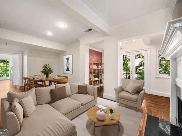 2840 Peachtree Rd NW APT 312, Atlanta, GA 30305