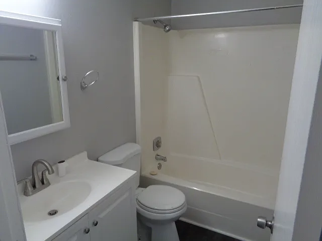 3815 Restwood Rd #2 — Photo 10