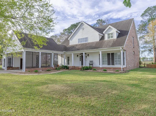 2300 Turnberry Dr, New Iberia, LA 70563