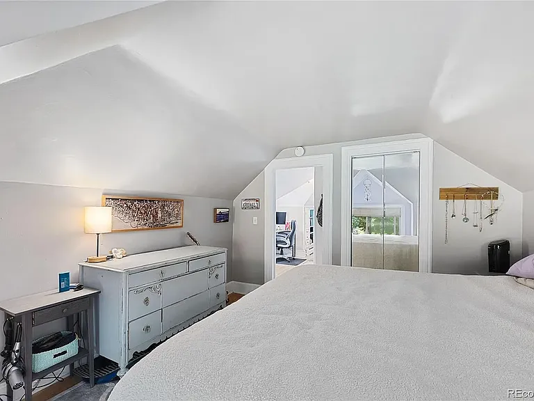 1130 N Lafayette St #5 — Photo 15