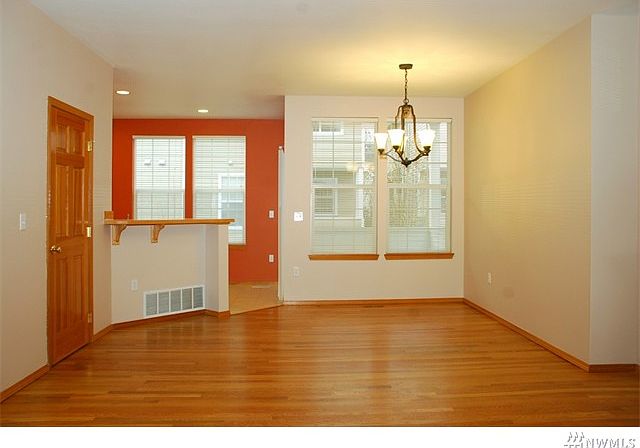 1st image of 421 227th Ln NE