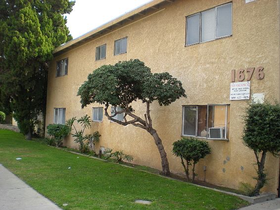 5th image of 1676 E Kingsley Ave APT 5