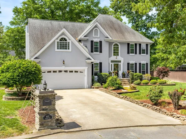 1632 Brandi Ln, Hixson, TN 37343