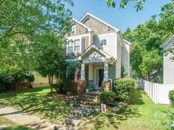 16925 Pennington Dr, Huntersville, NC 28078