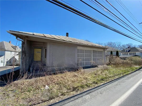 W Pennsylvania Ave, Coplay, PA 18037