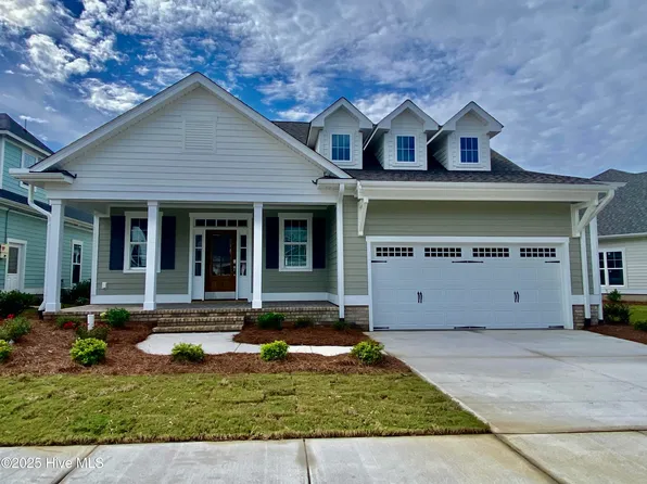 3381 Island Lakes Drive, Oak Island, NC 28461