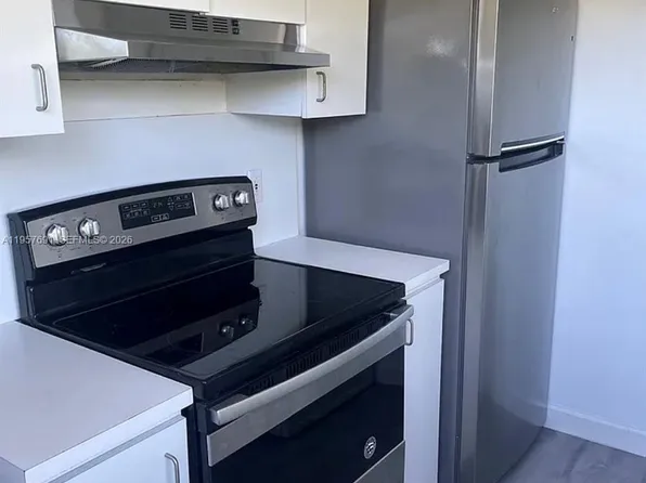 975 N Franklin Ave, Homestead, FL