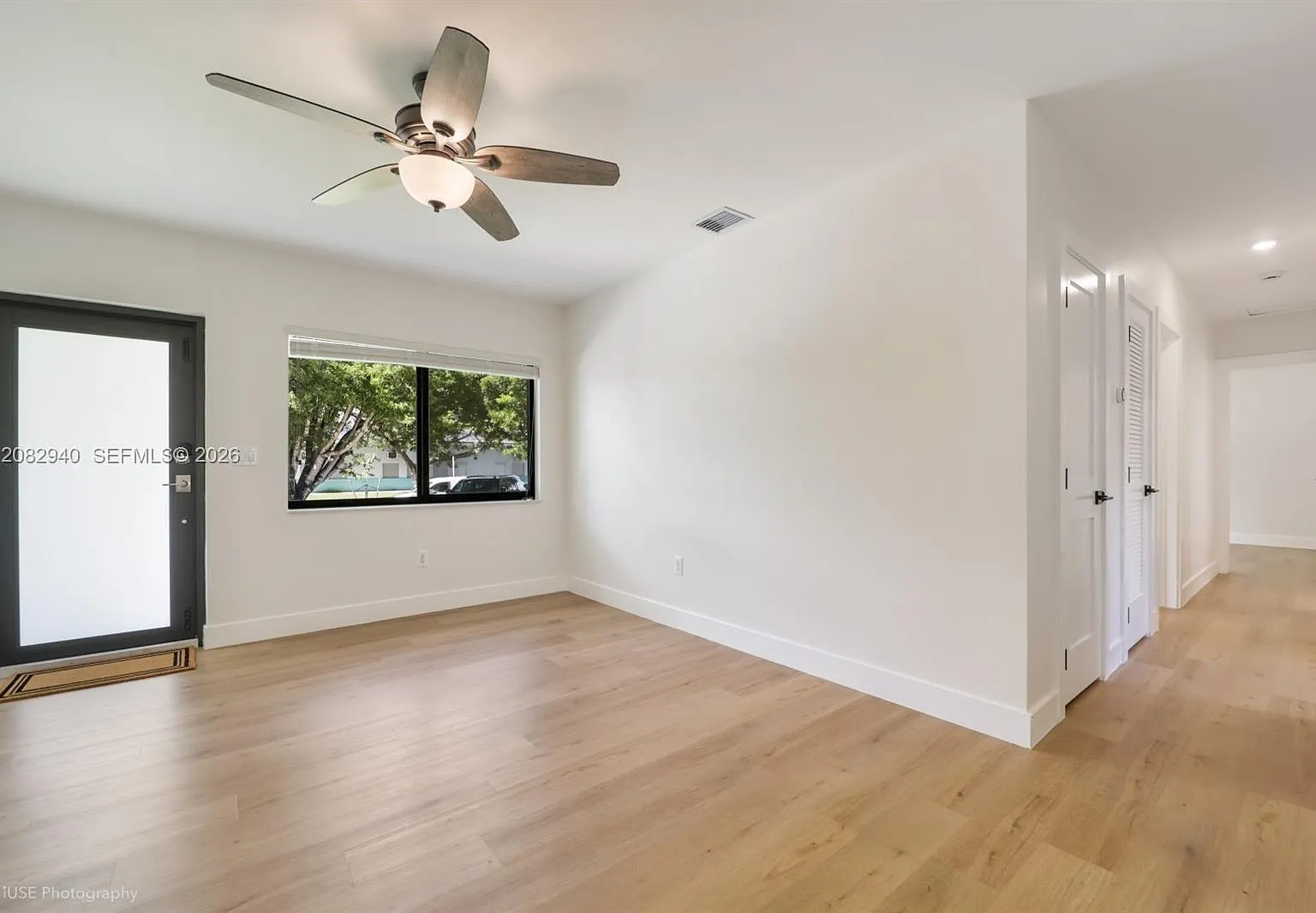 Calvert Manors — Photo 3