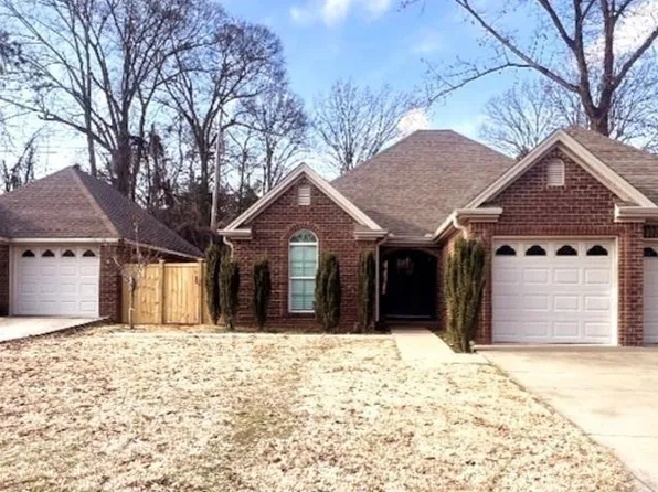 800 Old Lee Hwy, Tuscumbia, AL 35674