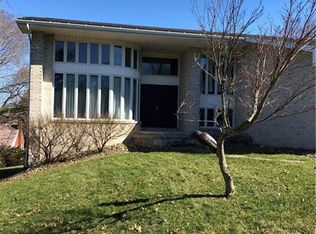 398 Luann Dr, Mc Kees Rocks, PA 15136