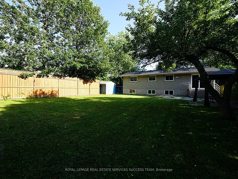 1195 Holton Heights Dr — Photo 18