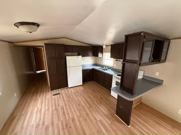 Greencastle Acres, 1216 S Bloomington St, Greencastle, IN 46135