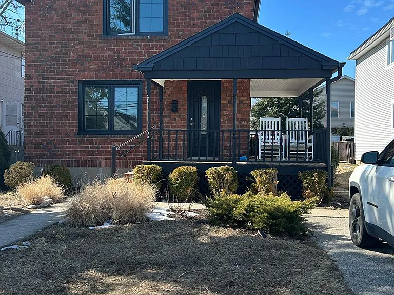 17 Cottonwood Rd — Photo 1