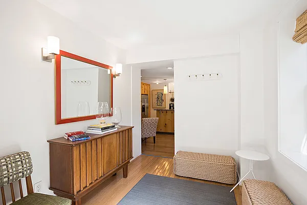 Sold by Compass | media 31