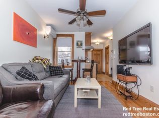 18 S Russell St #4E, Boston, MA 02114