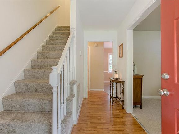 3rd image of 14405 Sonnenburg Dr