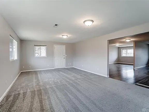 5543 Barnard Dr — Photo 22