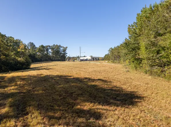 333/AC Lamar Blvd, Hattiesburg, MS 39402