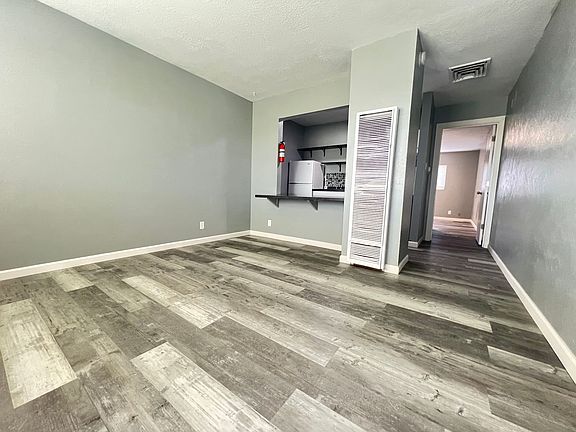 3rd image of 227 53rd St SW APT 9