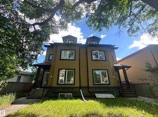 10935 76th Ave NW, Edmonton, AB T6G0J6