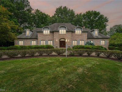 330 Overbrook Rd, Elyria, OH, 44035