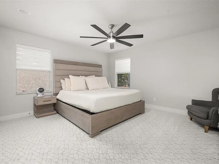 663 Charrice Pl — Photo 34