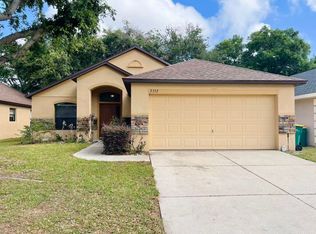 2332 Bracknell Forest Trl, Tavares, FL 32778