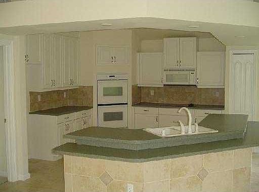 4th image of 1225 SW Abacus Ave