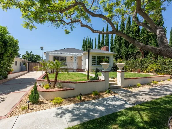 3637 Pine Ave, Long Beach, CA 90807