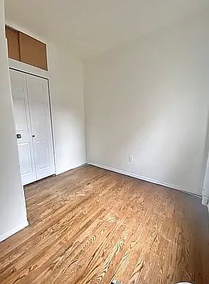5th image of 1229 1st Ave APT 27