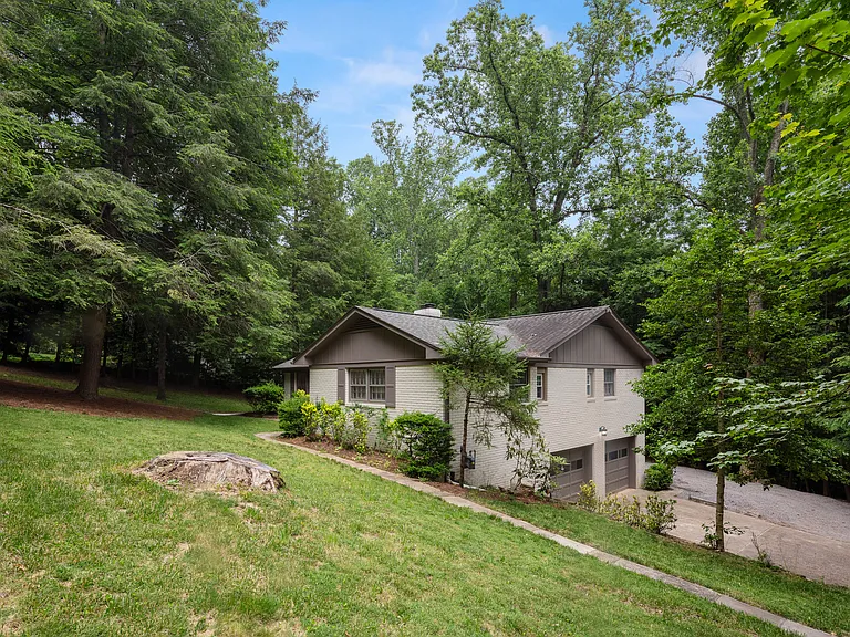 116 Overlook Rd — Photo 33