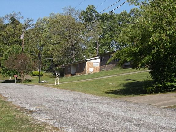 4th image of 152 Enterprise Dr
