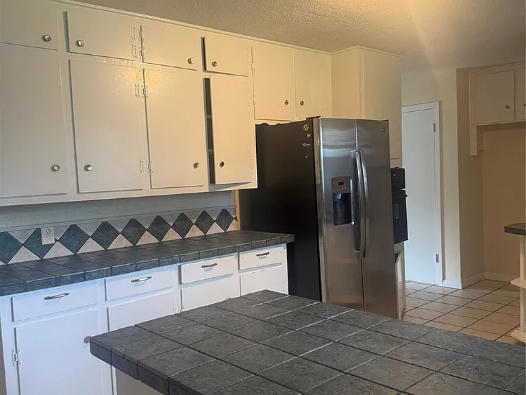 7623 Wilmerdean St — Photo 14