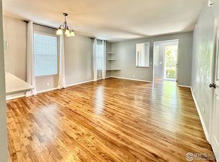25146 E Lake Dr, Aurora, CO 80016