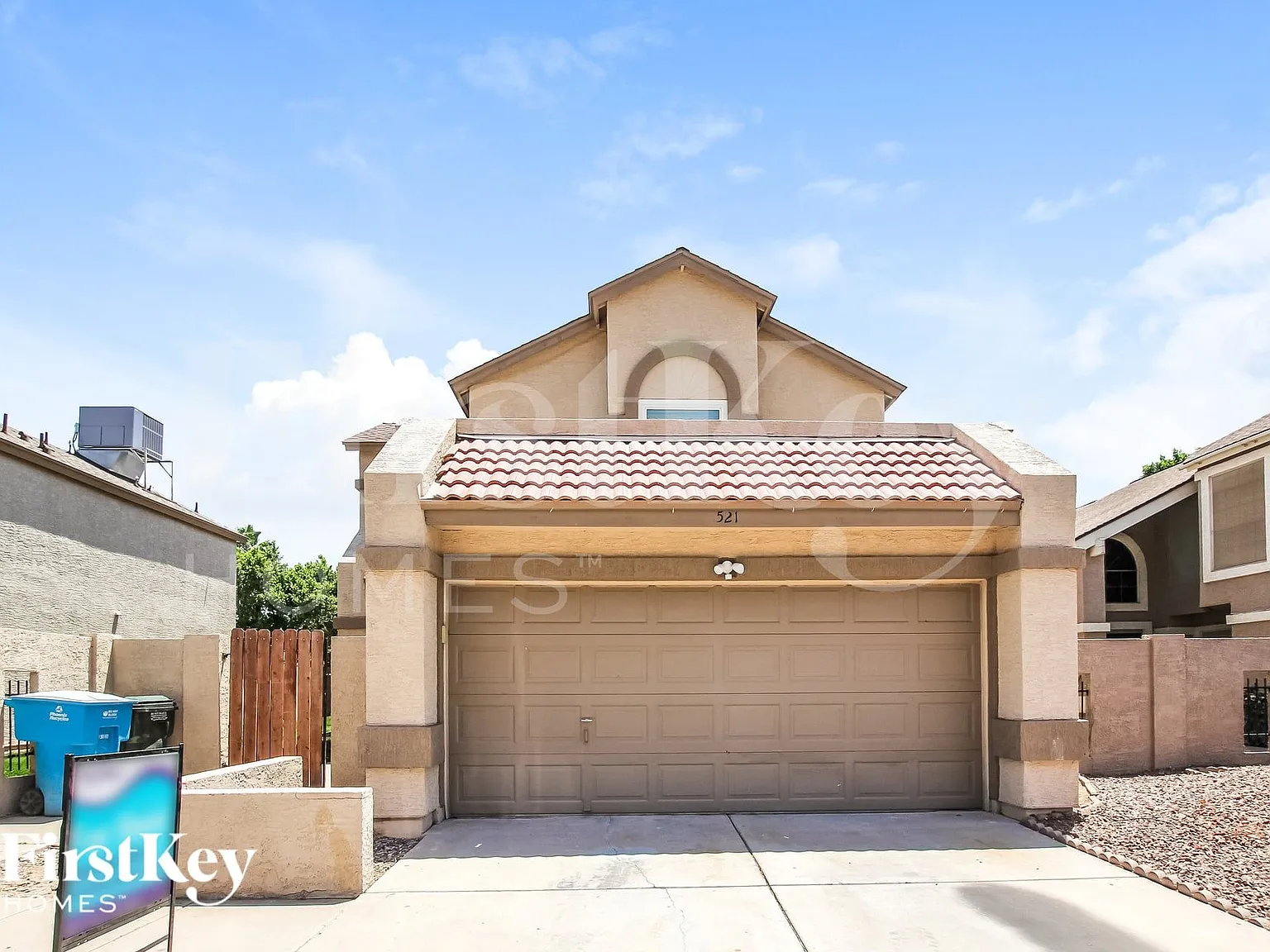 3 bed, 2.5 bath, 1722 sqft, $2,525 — Photo 2