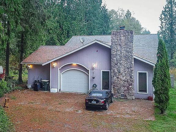 2nd image of 14538 McIntosh Ln SE