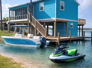 2284 Fm 2031 Beach Rd, Matagorda, TX 77457