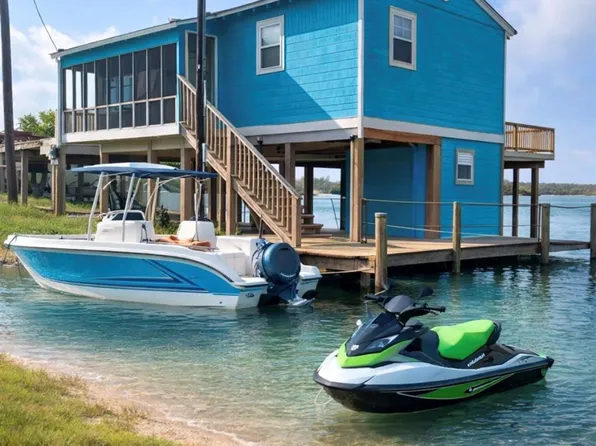 2284 Fm 2031 Beach Rd, Matagorda, TX 77457