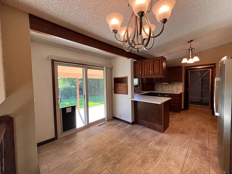 3254 Fernwood Ln — Photo 12
