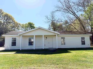 7690 Lawrence Dr, Beaumont, TX 77708