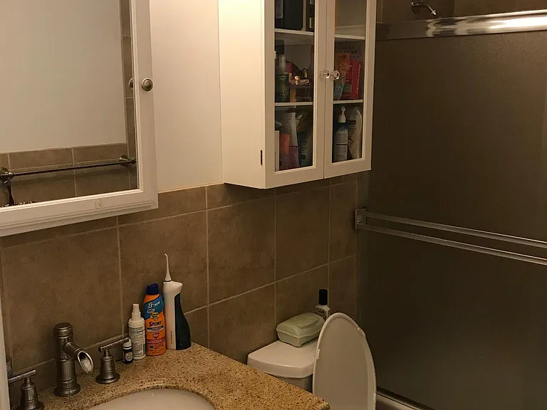 1743 Carmel Dr — Photo 6