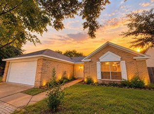 6711 Prairie Village Dr, Katy, TX 77449