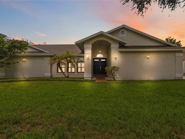 2110 Laindale Pl, Valrico, FL 33596