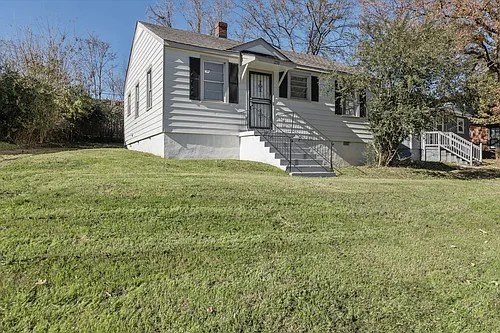 1779 Preston St Photo 1