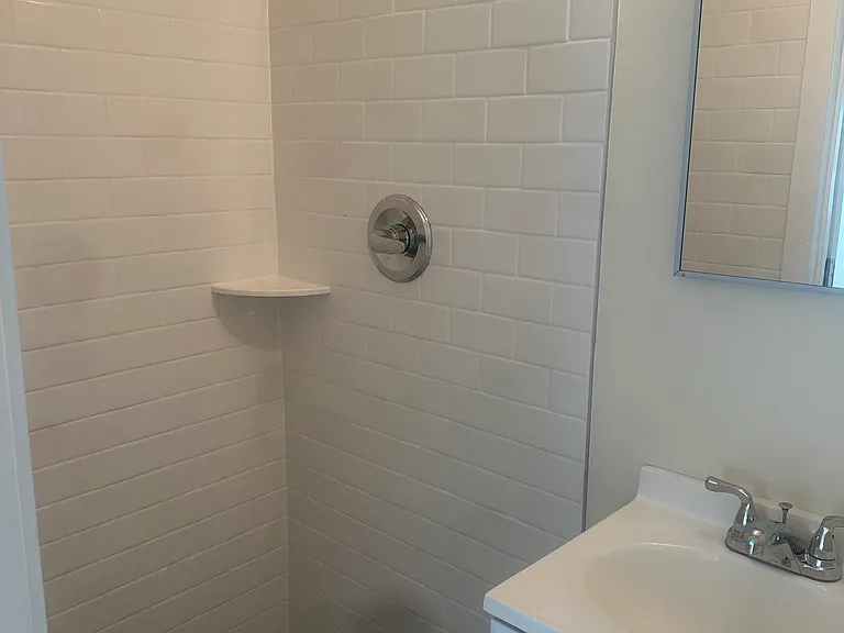 16 N Main St #1 — Photo 10