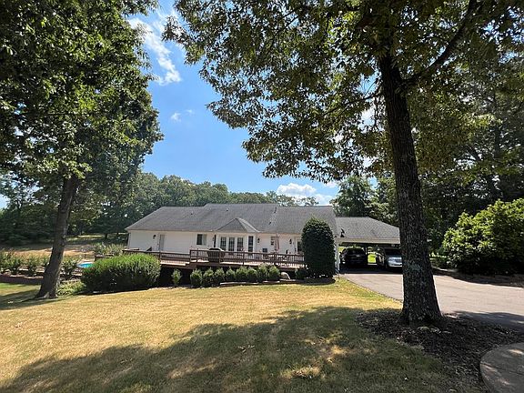 2nd image of 175 Renae Ln