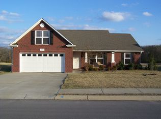 1033 Hummingbird Ln, Spring Hill, TN 37174