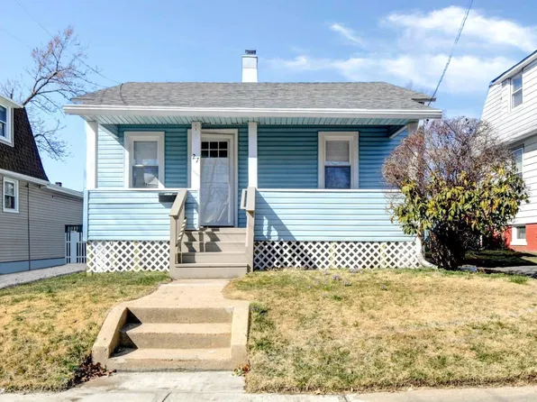 27 Pershing Ave, Milltown, NJ 08850