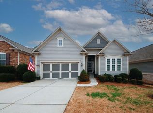 5963 Chimney Rock Dr, Hoschton, GA 30548