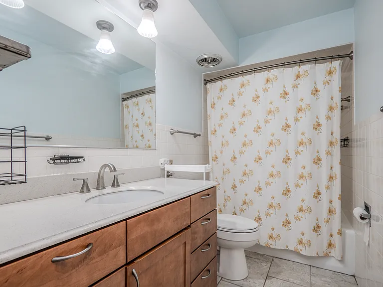 4225 N Keystone Ave #2C — Photo 12